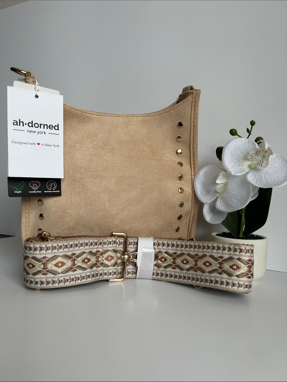 ah-dorned New York Beige Suede Card & Key Holder with Decorative Strap
